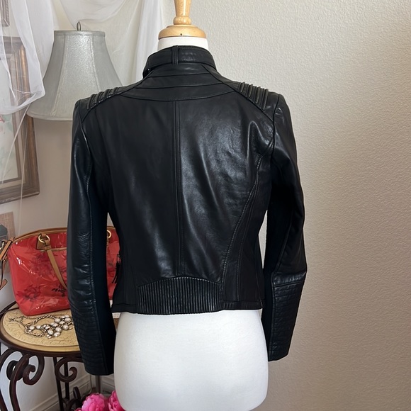 100% Genuine Leather from Bernardo Leathers - Picture 3 of 13